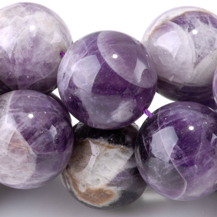Dog Teeth Amethyst 18mm Round Bead - 15-16 Inch