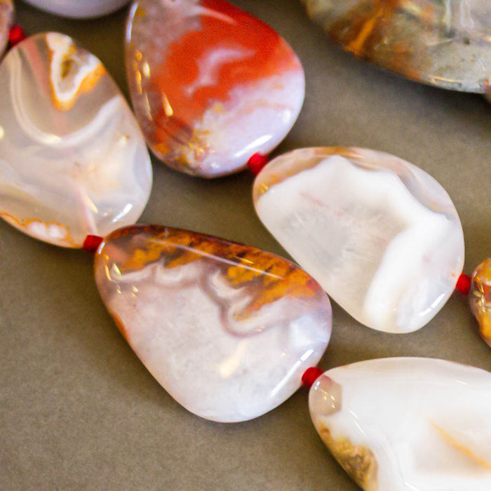 Moroccan Agate 20-30mm Light Freeform Oval - 15-16 Inch