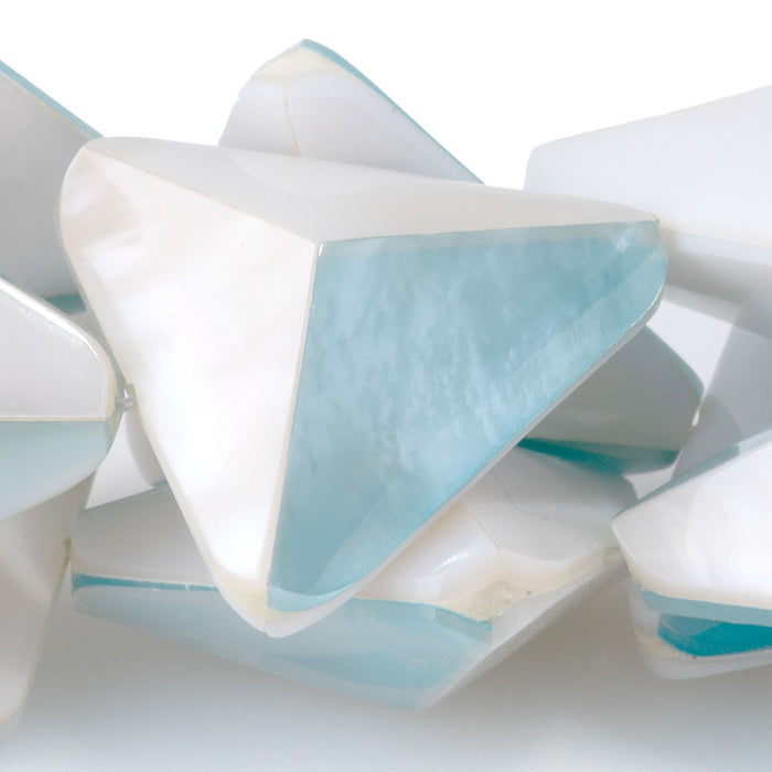 Mother of Pearl 19mm White and Blue (Dyed) Puff Triangle - 15-16 Inch