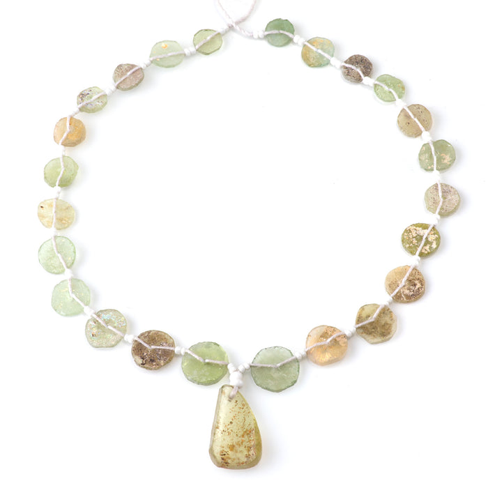 Roman Glass 10-20mm Light Green Graduated Center Drilled Coin with Pendant - 15-16 Inch