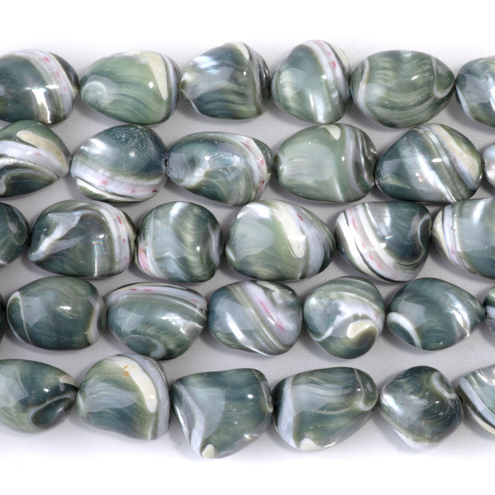 Troca Shell 12-14mm (Dyed) Green Free Form - 15-16 Inch