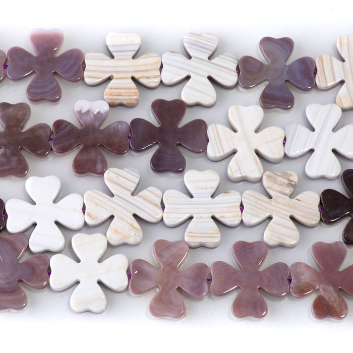 Wampum Shell 15mm Clover Bead - 15-16 Inch