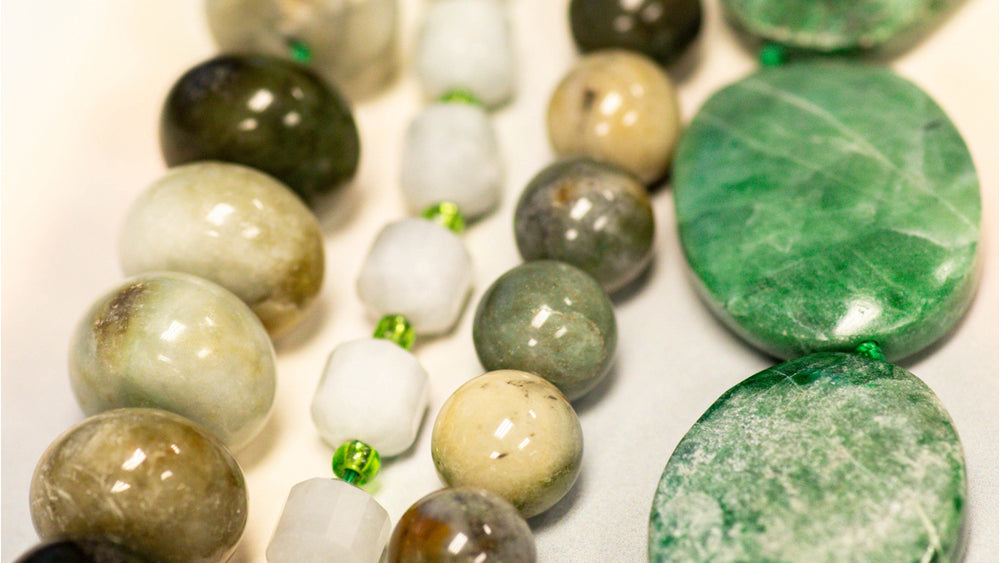 Jade rounds 4mm to 12mm, faceted cuts, chips and pebbles — the mala sizes