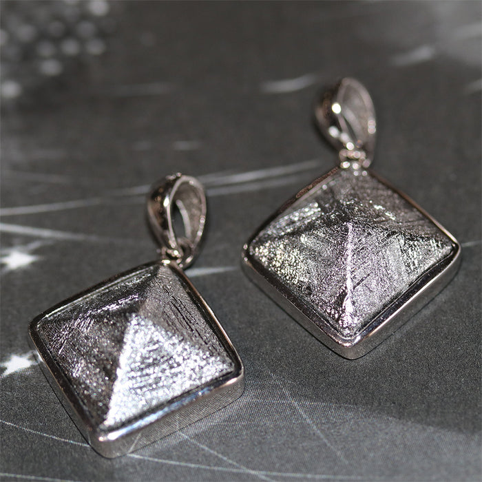 Muonionalusta Meteorites 12mm Silver Pyramid Pendant