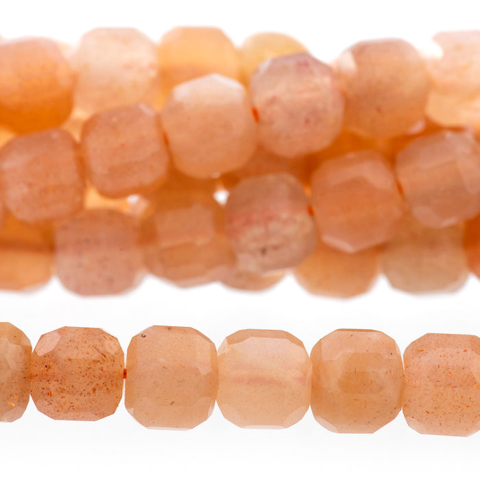 Peach Moonstone 4mm Cube Table Cut A Grade - 15-16 Inch